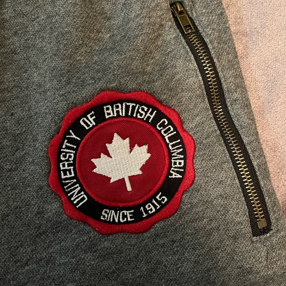 Varsity Collection - University of British Columbia Patch Joggers - Picture 4 of 8